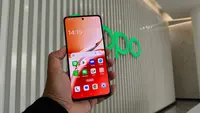 Oppo Reno12 F yang siap meluncur di Indonesia. (Liputan6.com/Agustinus M. Damar)