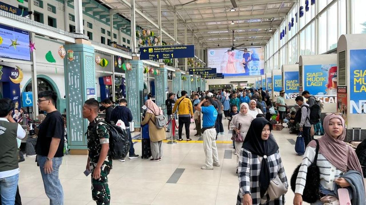 Arus Mudik Lebaran 2026: Penumpang KA Lebaran Jakarta Capai 41 Ribu di Hari Kedua