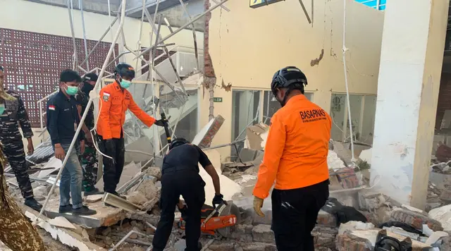 Korban Meninggal Gempa NTT Bertambah Jadi 40 Orang, 50 Luka Berat