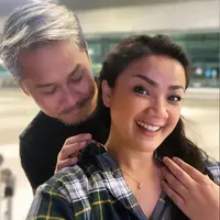 Nirina Zubir dan Ernest Cokelat (Instagram/nirinazubir_)