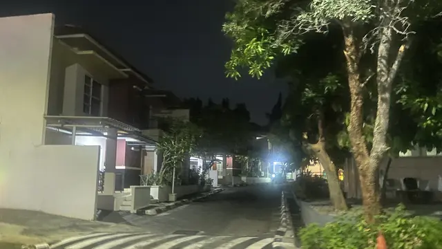 Penampakan kondisi rumah dinas anggota DPR RI di Kalibata, Jakarta Selatan, Senin (7/10/2024) yang disebut sudah tidak layak huni.