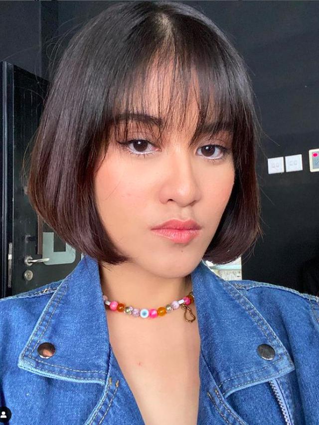 7 Potret Ashira Zamita