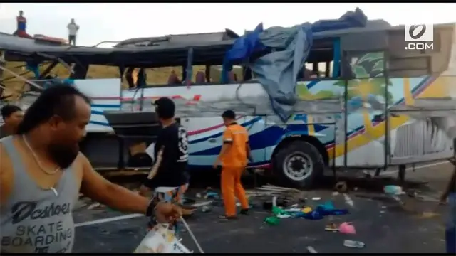 Sebuah kecelakaan terjadi di Tol Kanji-Pejagan. Bus menabrak truk sehingga mengakibatkan 3 orang tewas dan 25 orang luka-luka berat.