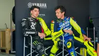 Mick Doohan Bocorkan Sikap Asli Valentino Rossi: Sosok Serius di Balik Layar