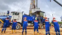 Tepat satu hari jelang peringatan HUT RI ke-76, PT Pertamina Hulu Rokan melakukan tajak sumur keenam, yakni sumur Duri #3R-52B menggunakan Rig ACS-19. (Dok Pertamina)