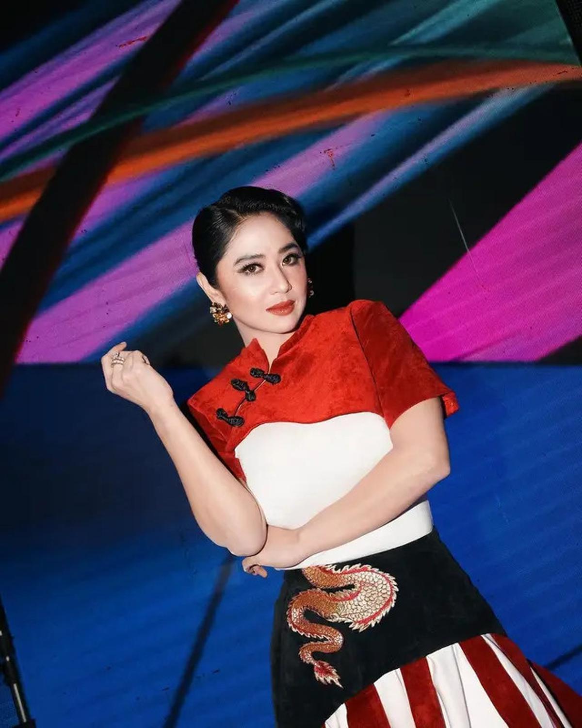 Dewi Perssik Ngamuk Diisukan Diciduk Polisi karena Kasus Narkoba: Boro-boro, Merokok Saja Enggak!