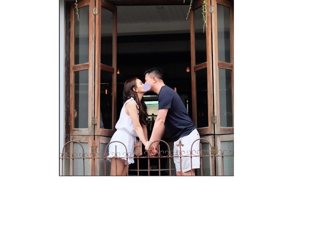 Shandy Aulia bermesraan dengan suami (Foto: Instagram)