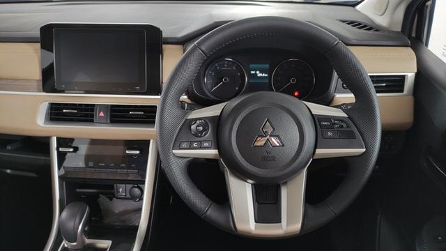 New Mitsubishi Xpander Cross menggunakan setir model baru. (Septian / Liputan6.com)