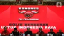 Sekjen PDIP Hasto Kristiyanto (ketiga kiri) memberikan keterangan dalam konferensi pers di Jakarta, Rabu (8/1/2020). PDIP bakal menggelar Rapat Kerja Nasional I sekaligus HUT Ke-47 partai di JIExpo, Kemayoran, Jakarta Pusat pada 10-12 Januari 2020. (Liputan6.com/Johan Tallo)
