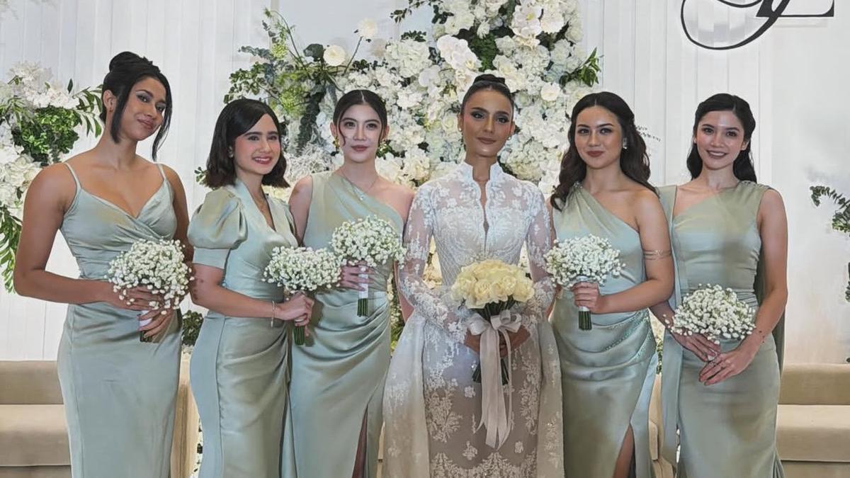Tissa Biani Dibalut Dress Hijau Tertutup dengan Makeup Dipulas sang Kakak saat Jadi Bridesmaid Sahabat