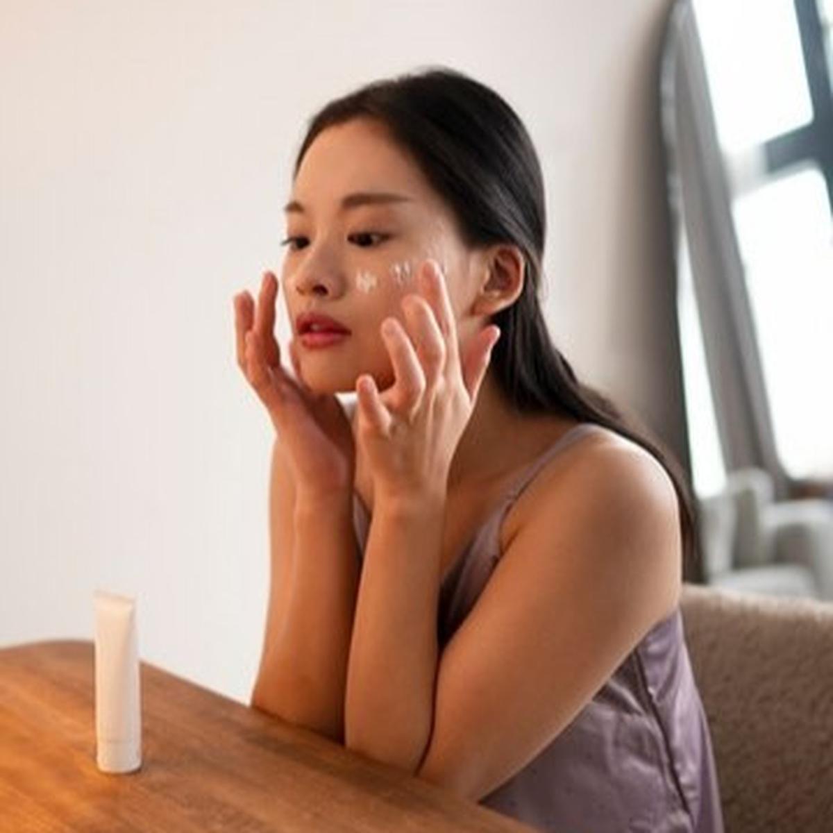 tahapan skincare agar kulit awet muda