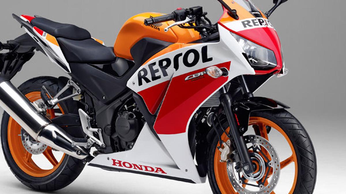 Honda store cbr250r 2015