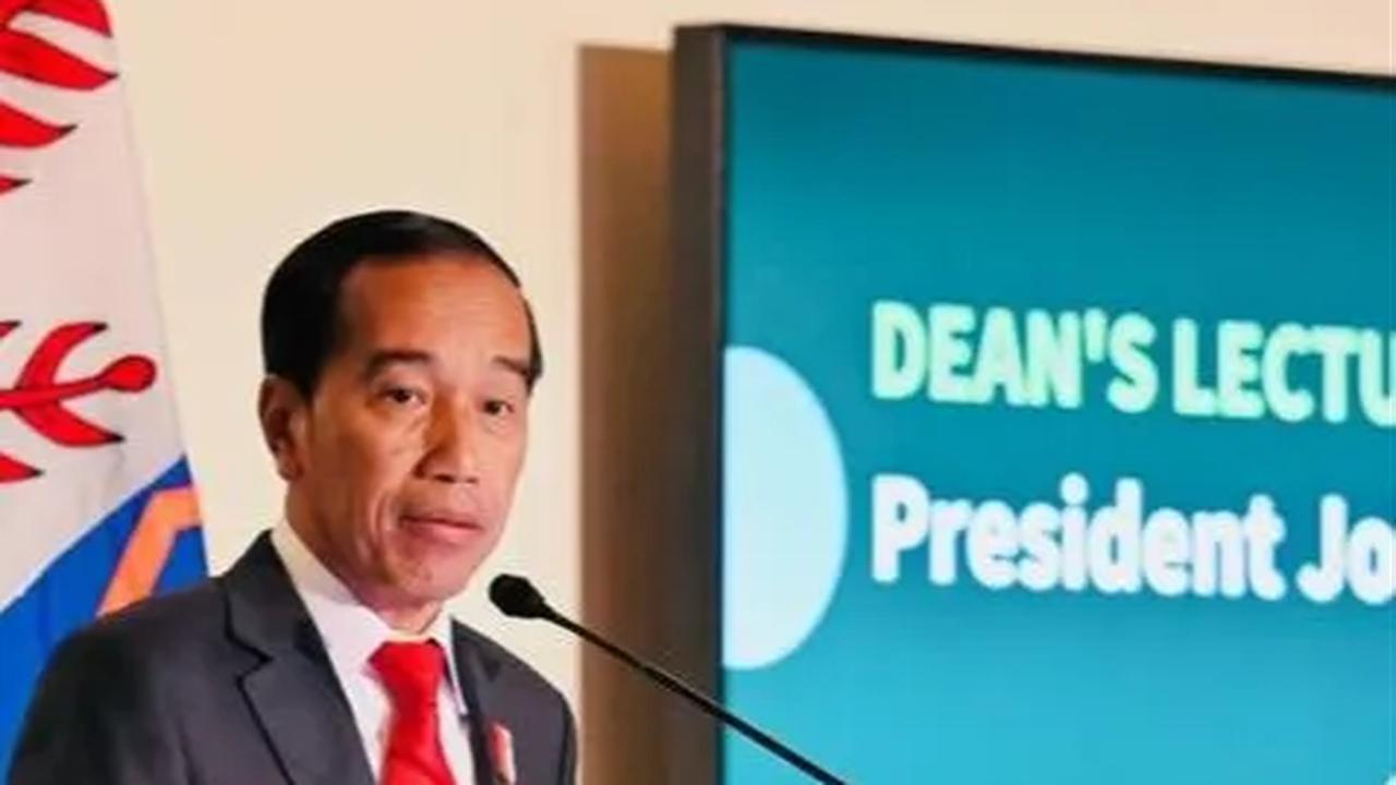 Masinton Bicara soal Status Kader Jokowi di PDIP