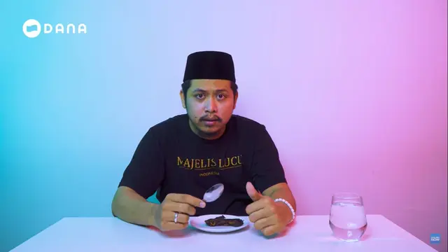 Tretan Muslim di video Coba Dulu Kak DANA Indonesia