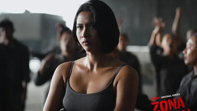 Aghniny Haque sebagai Maya