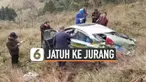Seorang sopir kehilangan kendali ketika mengendarai taksinya di kota Guangyuan, China. Akibatnya, taksi menabrak pembatas jalan dan terjun bebas ke jurang.