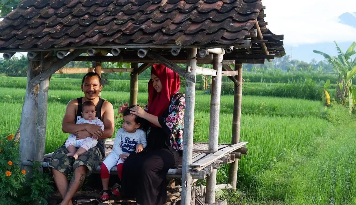 Cella Kotak (Instagram/carolynadewi)