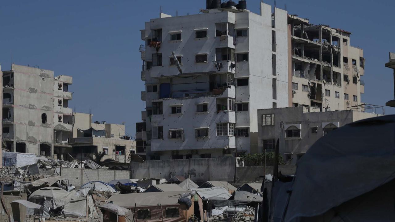 FOTO: Detik-detik Rudal Israel Hantam Gedung Bertingkat di Gaza, Warga Tetap Bertahan di Tengah Gempuran