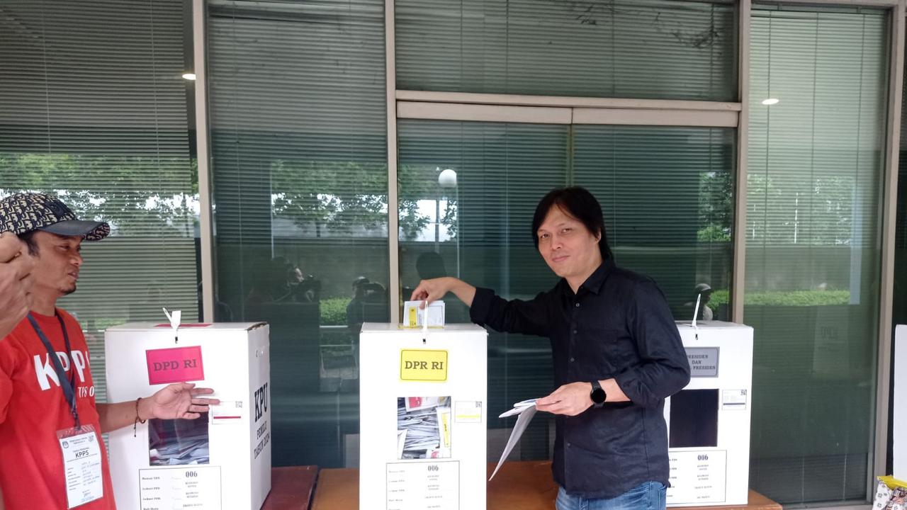 Penyanyi Once Mekel (Istimewa)