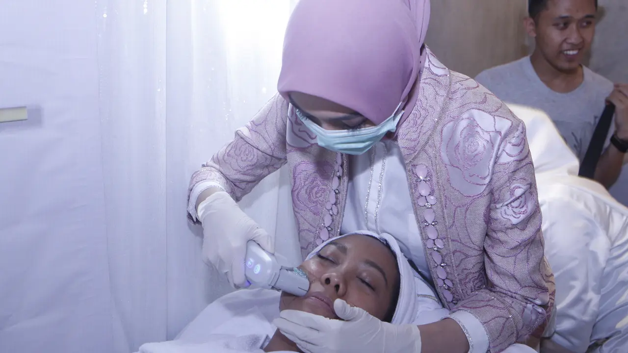 Perawatan Kecantikan Profesional Sekarang Bisa Anda Dapatkan di Rumah
