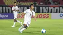 <p>Pemain Timnas Indonesia U-23, Arkhan Fikri menggiring bola dalam laga Grup J Kualifikasi Piala Asia U-23 2026 melawan Laos di Stadion Gelora Delta, Sidoarjo, Jawa Timur, Rabu (03/09/2025). (Bola.com/Wahyu Pratama)</p>