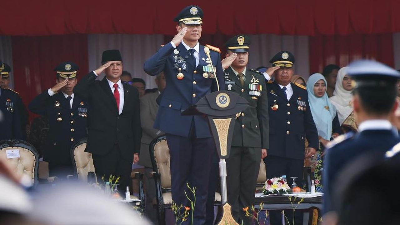 Jejak Karier Militer AHY: Raih Adhi Makayasa, Pensiun Dini Kini Masuk Kabinet Prabowo