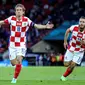 Timnas Kroasia menang 3-1 atas Skotlandia pada laga terakhir Grup D Euro 2020 di Hampden Park, Rabu (23/6/2021). Satu dari tiga gol Kroasia dicetak Luka Modric. (Robert Perry/Pool via AP)