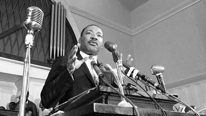 Martin Luther King saat berbicara di Atlanta pada 1960. Martin Luther King merupakan tokoh pejuang persamaan ras di Amerika Serikat (AS). (AP Photo/File)