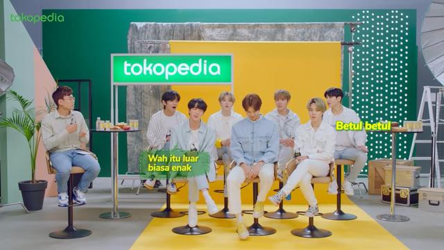 BTS dalam acara Waktu Indonesia Belanja TV Show Tokopedia (YouTube/ tokopedia)