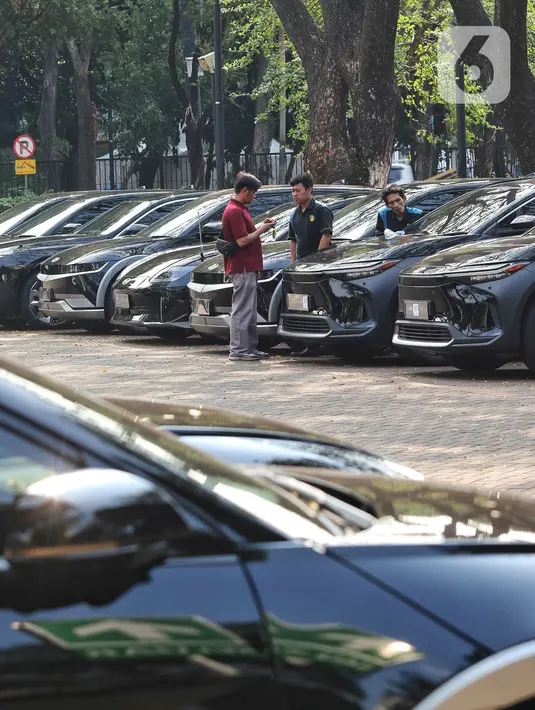 Sebanyak 510 mobil listrik akan digunakan oleh delegasi dan panitia dalam pelaksanaan KTT ASEAN di Jakarta pada awal September 2023. (Liputan6.com/Angga Yuniar)