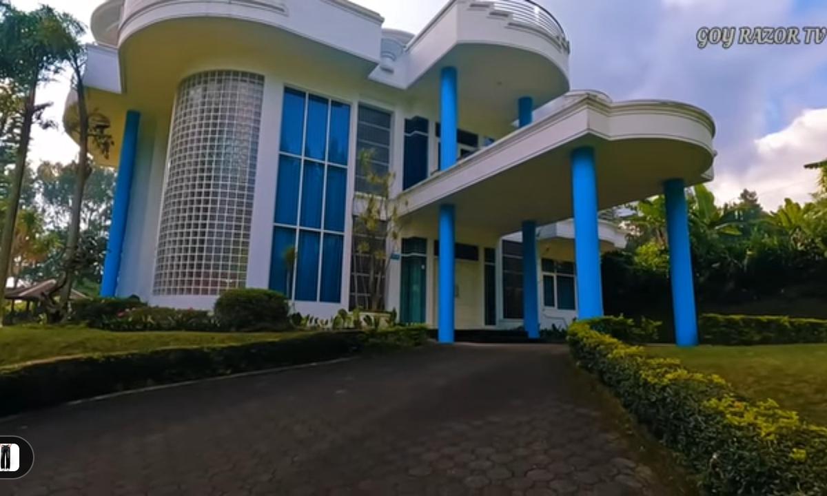 5 Potret Rumah Megah Bak Istana Ayu Azhari Sudah Lama Tak Dihuni, Perabot Lengkap dan Terawat dengan Baik