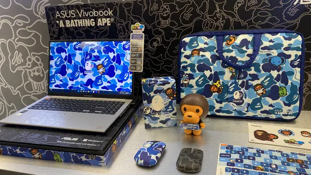 Blue Camo berwarna cool silver