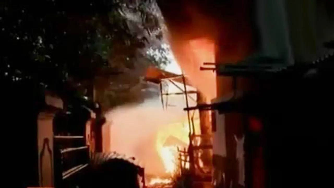  Ratusan Rumah Terbakar hingga Penyidikan Bom Cicendo