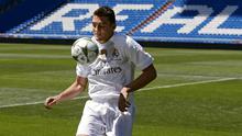 ALASAN - Mateo Kovacic membeberkan alasannya memilih bergabung bersama Real Madrid. (REUTERS/Juan Medina)