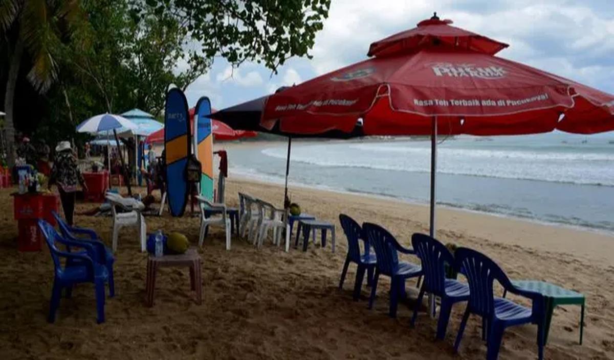 Theo juga menyayangkan kenyamanan ruas jalan di Bali karena kian macet. Kondisi itu membuat polusi udara yang mengganggu pernapasan.