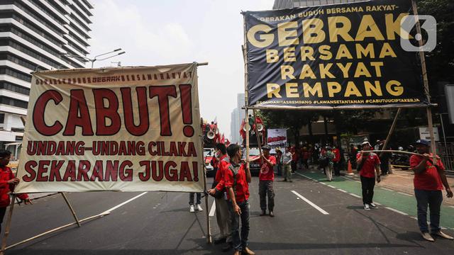 Aksi Unjuk Rasa Buruh