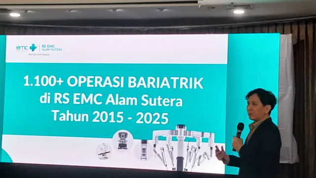 Dokter spesialis bedah subspesialis digestif Handy Wing telah melakukan operasi bariatrik menggunakan alat bedah robotik da Vinci Xi pada 11-12 Desember 2025 pada empat pasien di RS EMC Alam Sutera.