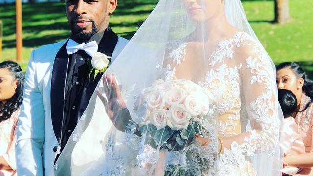 Bintang Madura United, Greg Nwokolo menikahi model cantik, Kimmy Jayanti.