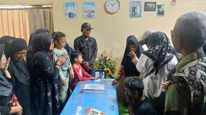 Ditemukan Terperangkap di Kamar, Jenazah Guntur Korban KM Virgo Dimakamkan