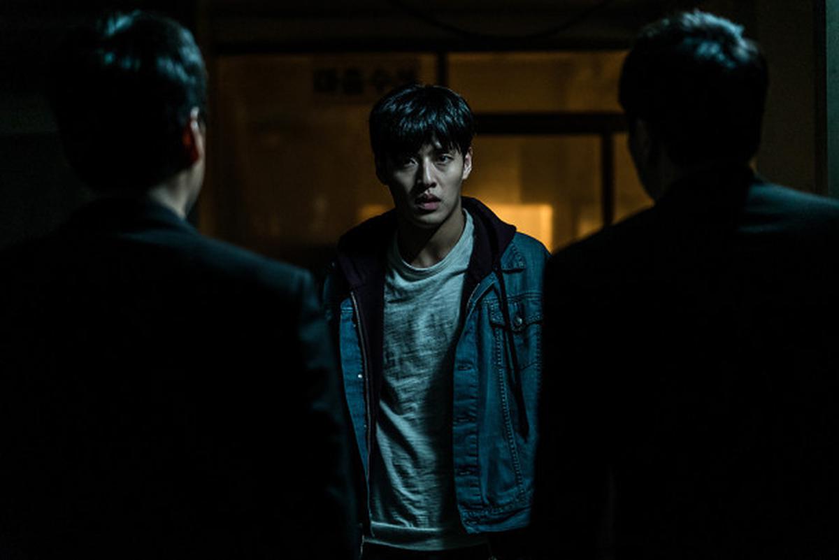 6 Rekomendasi Film Korea dengan Plot Twist Berlapis Terbaik, Cocok Jadi Tontonan Akhir Pekan