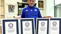 REKOR - Empat prestasi Jose Mourinho tercatat di buku rekor dunia. (Twitter Chelsea)