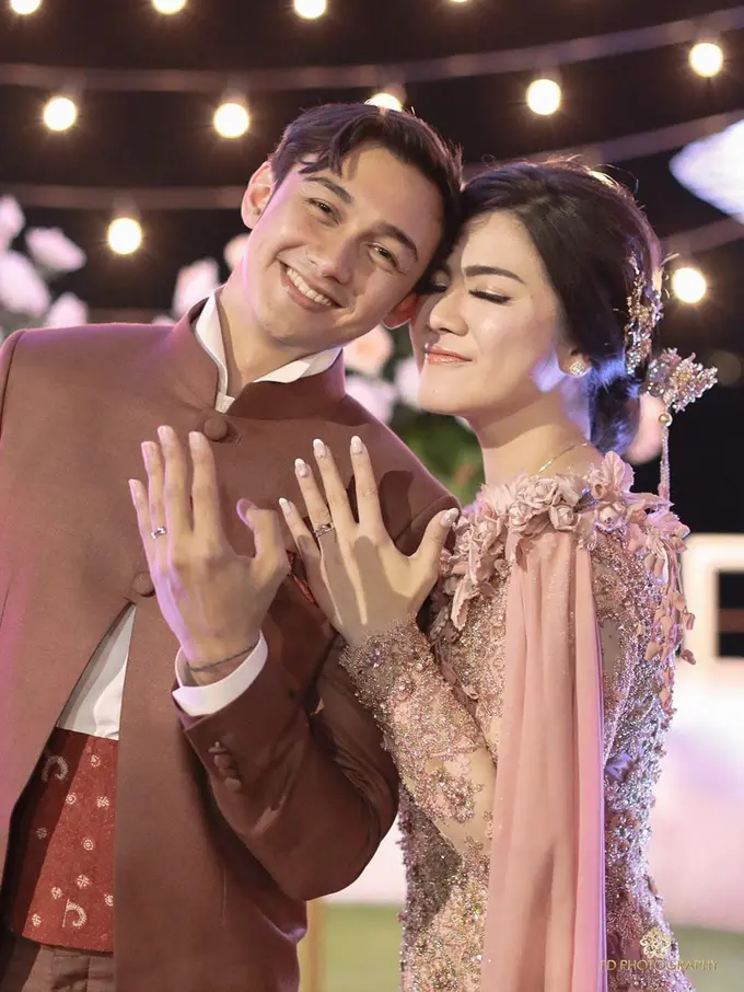 [Fimela] Felicya Angelista dan Immanuel Caesar Hito