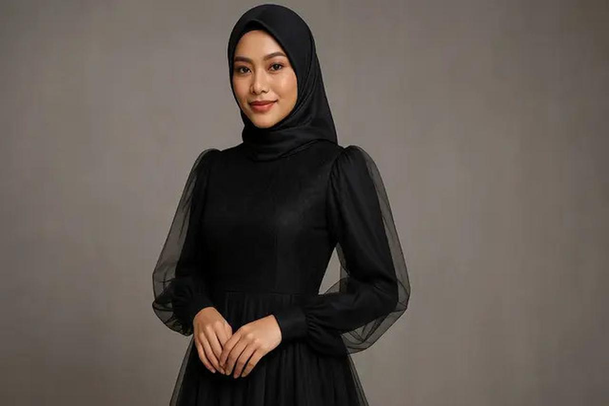 7 Model Gamis Hitam untuk Pesta Tren 2025 yang Elegan, Mewah dan Mudah Dipadukan