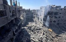Perjuangan Petugas Ambulans Selamatkan Korban di Gaza, Ledakan Bom di Depan Mata Mengancam Nyawa