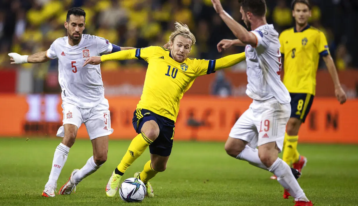 Sementara itu, Timnas Spanyol harus menelan pil pahit usai takluk 1-2 dari Swedia pada laga lanjutan Grup B kualifikasi Piala Dunia 2022 zona Eropa di Friends Arena, Jumat (3/9/2021). (Foto: AP/Nils Petter Nilsson)