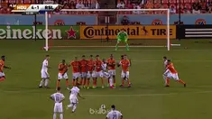 Berita video sebuah tendangan bebas fantastis dilakukan Joao Plata dari jarak 30 meter di MLS. This video presented by Ballball.