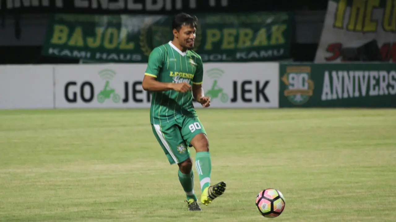 Laga Persebaya Legend