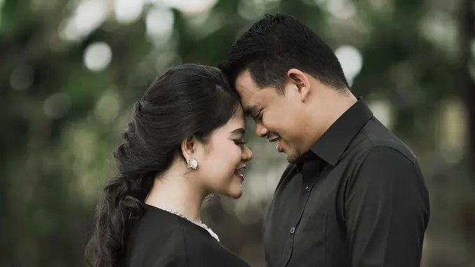 [Bintang] Kahiyang Ayu dan Bobby Nasution