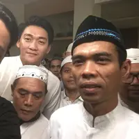 Banyak cara orang mendapatkan entah peringatan atau sekedar untuk kembali mengingatkan untuk lebih mendekat pada sang pencipta. Hal itu juga dirasakan oleh Virgoun. (Instagram/virgoun_)