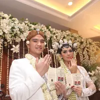Alisia Rininta dan Novian Herbowo saat menggelar jumpa pers (Andy Masela/Bintang.com)